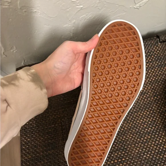 NEW VANS Sk8-HI Women’s 8.5 / Men’s 7 - Picture 6 of 7